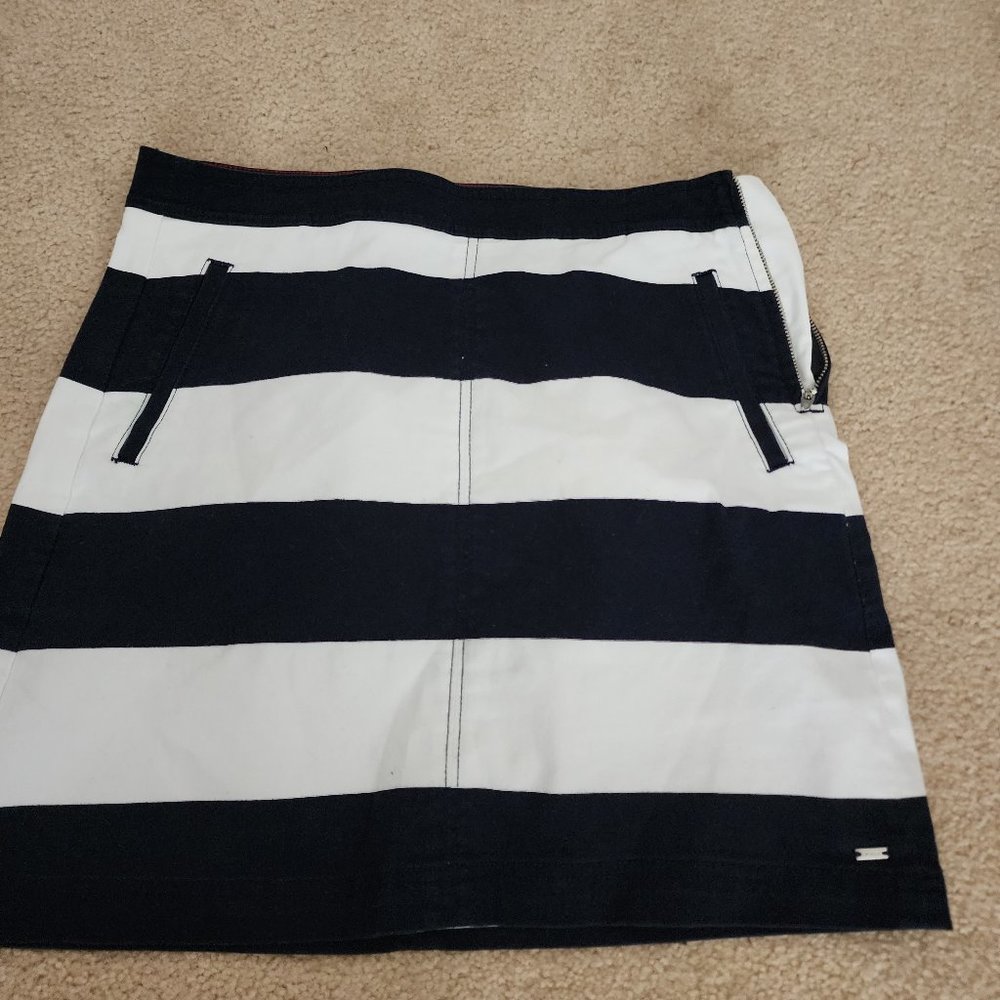 Tommy hilfiger stripped mini skirt